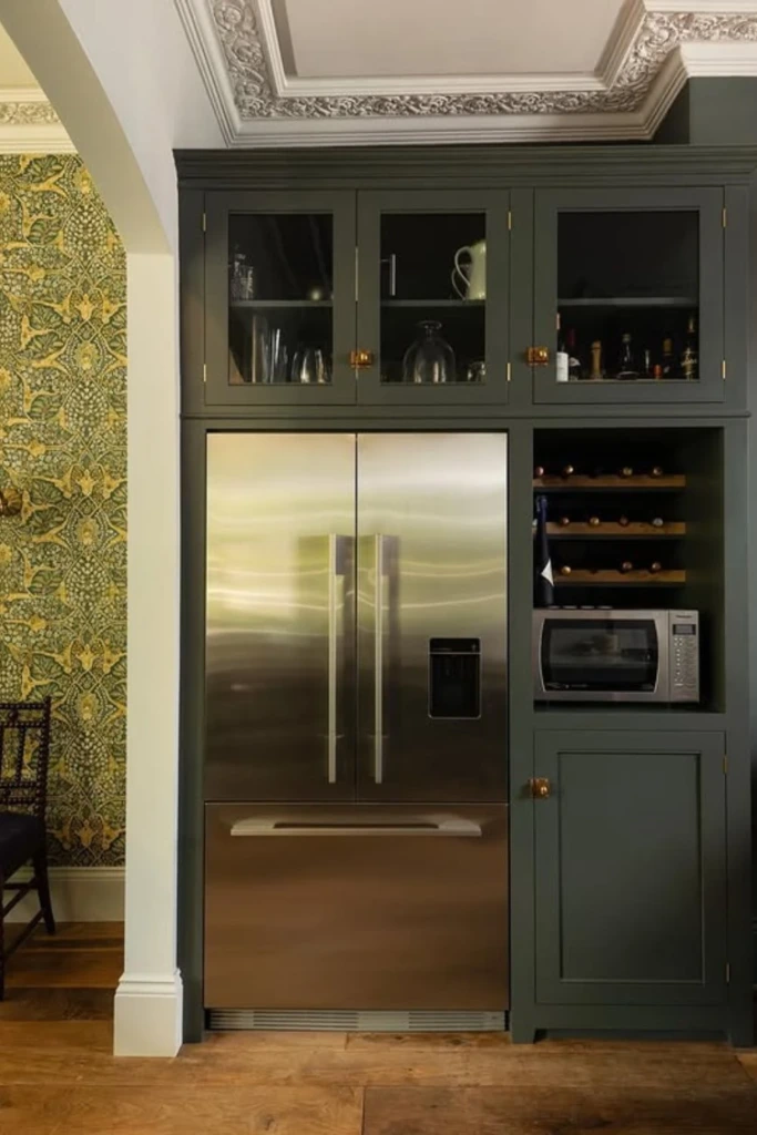 Built-in Cabinets