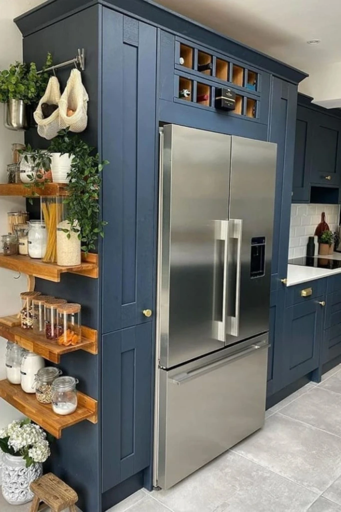 Side Shelves
