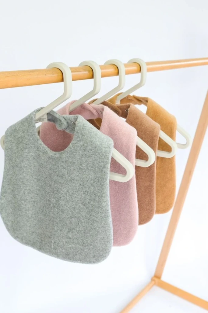 Bib Rack