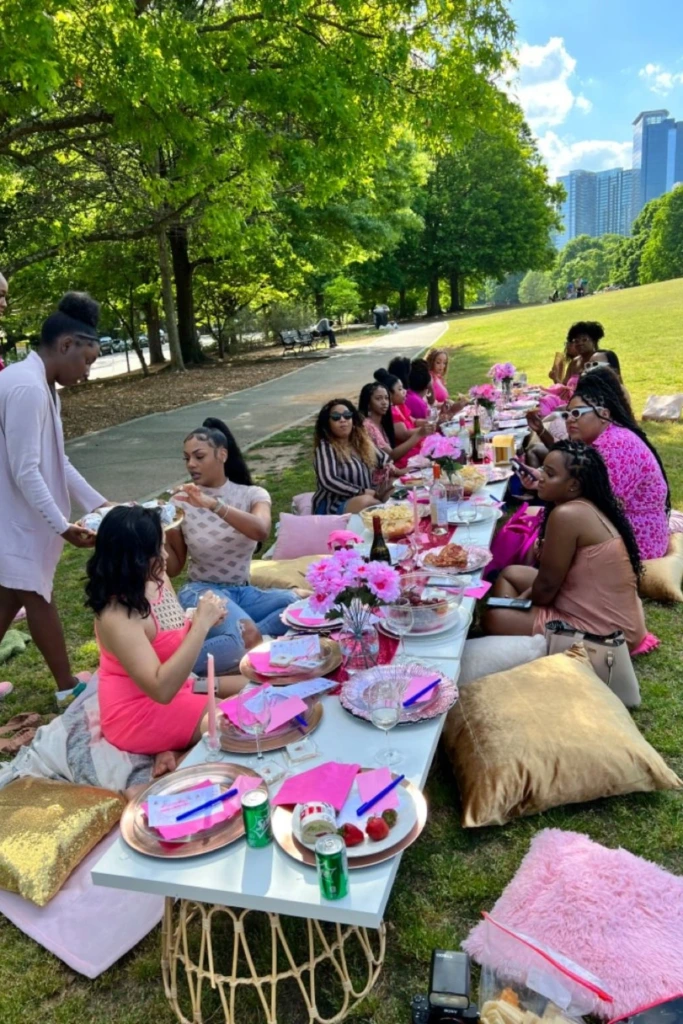 13. Picnic in the Park