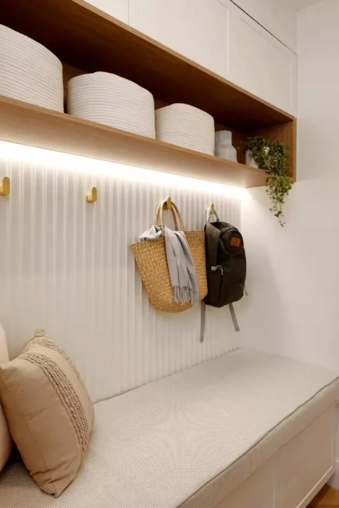 Lighted Bench Hooks