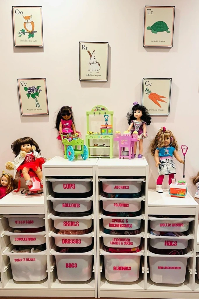 Labeled Bins