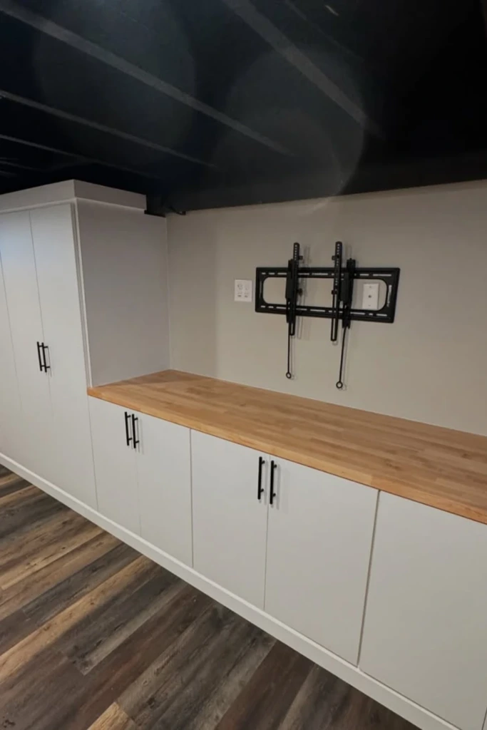 Built-In Cabinets