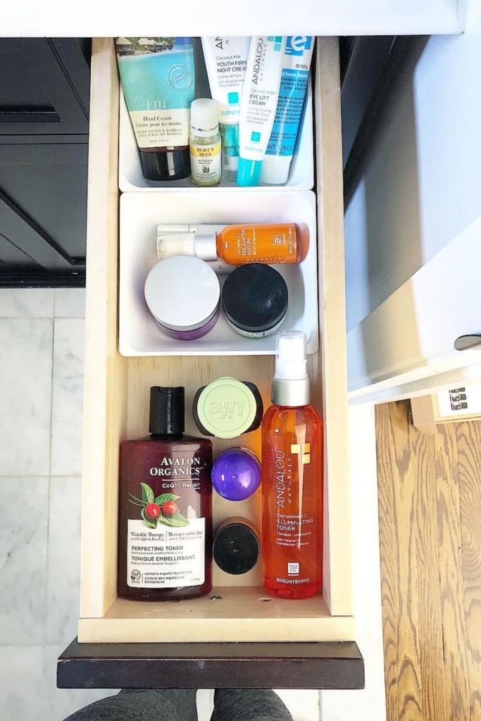 Everyday Essentials in Slim Containers