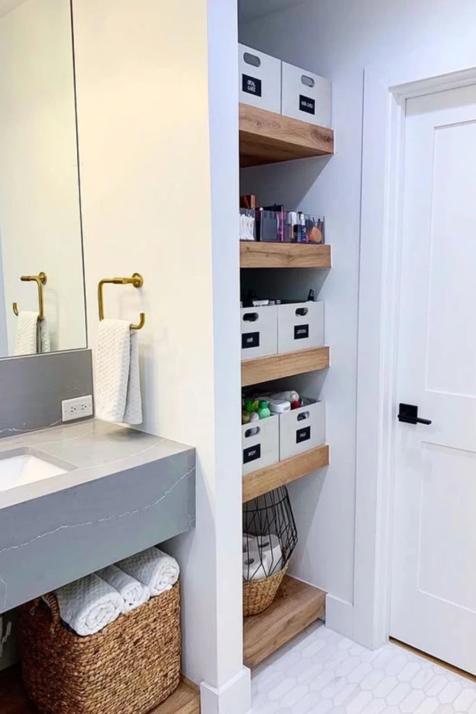 Niche Shelves