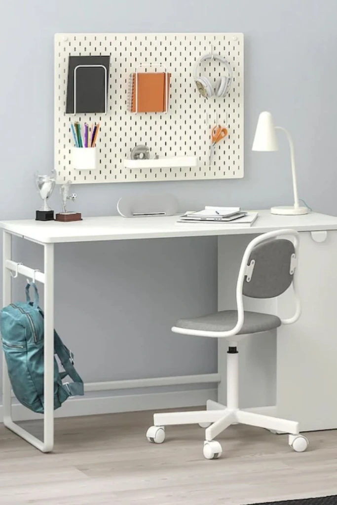 Wall Pegboard