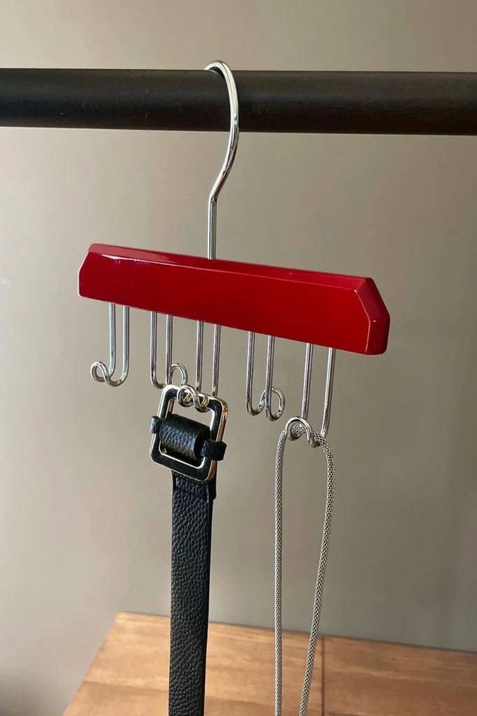 Hook Hanger