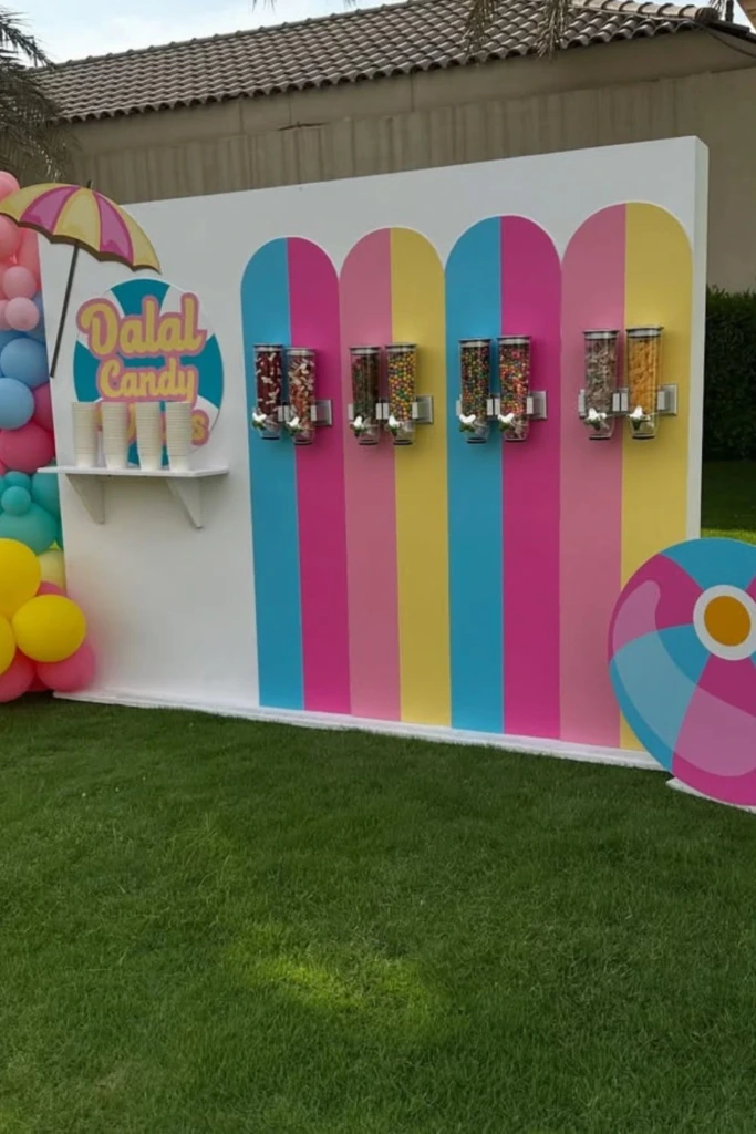 Candy Wall Station