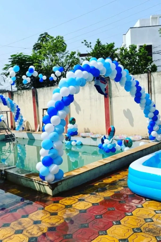 Balloon Arch Splash
