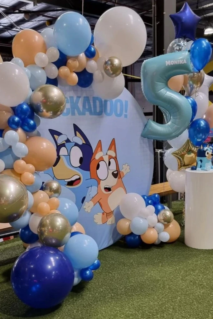 3. Balloon Garland
