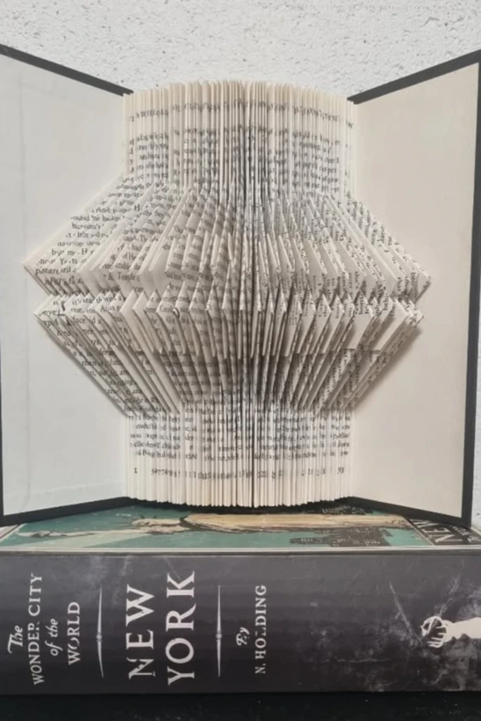 Floating Fold Form