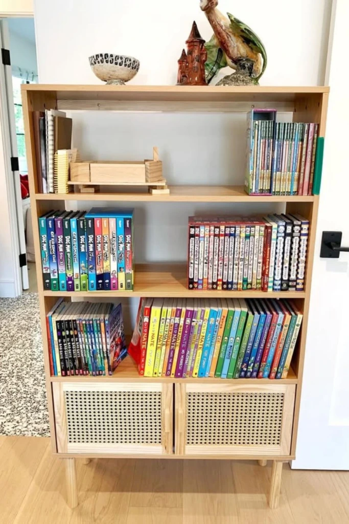 Minimal Kids Shelf
