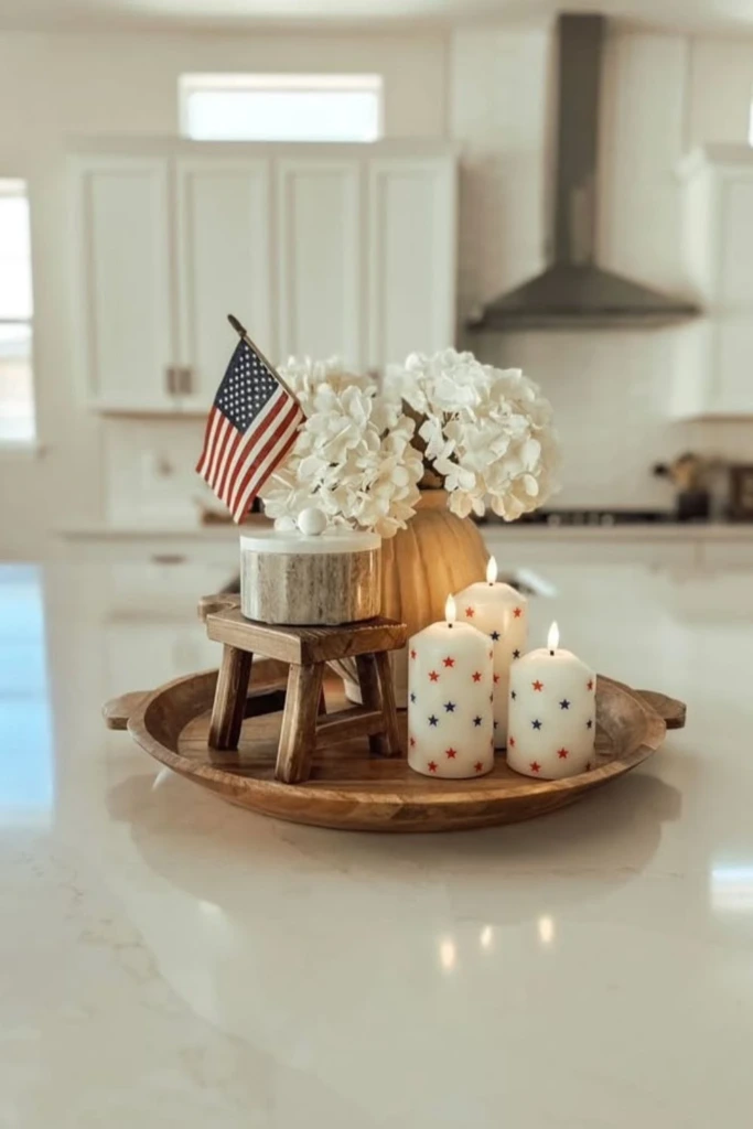 Neutral Centerpiece