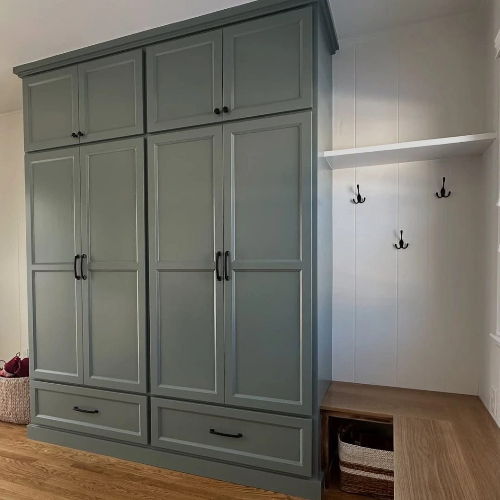 24. Moody Mudroom Goals