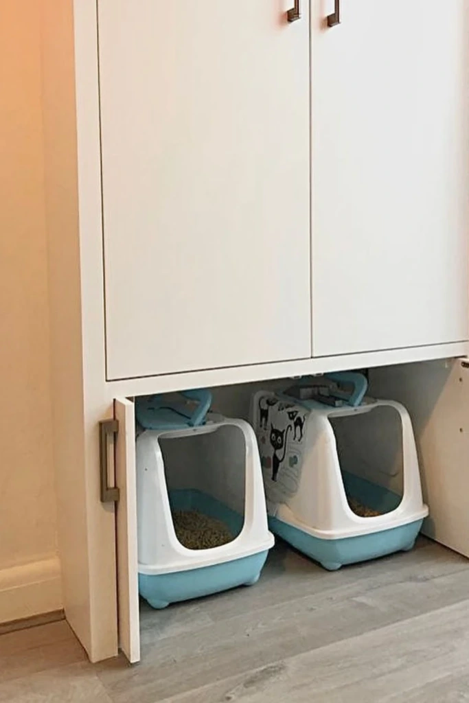 Cabinet Hideout