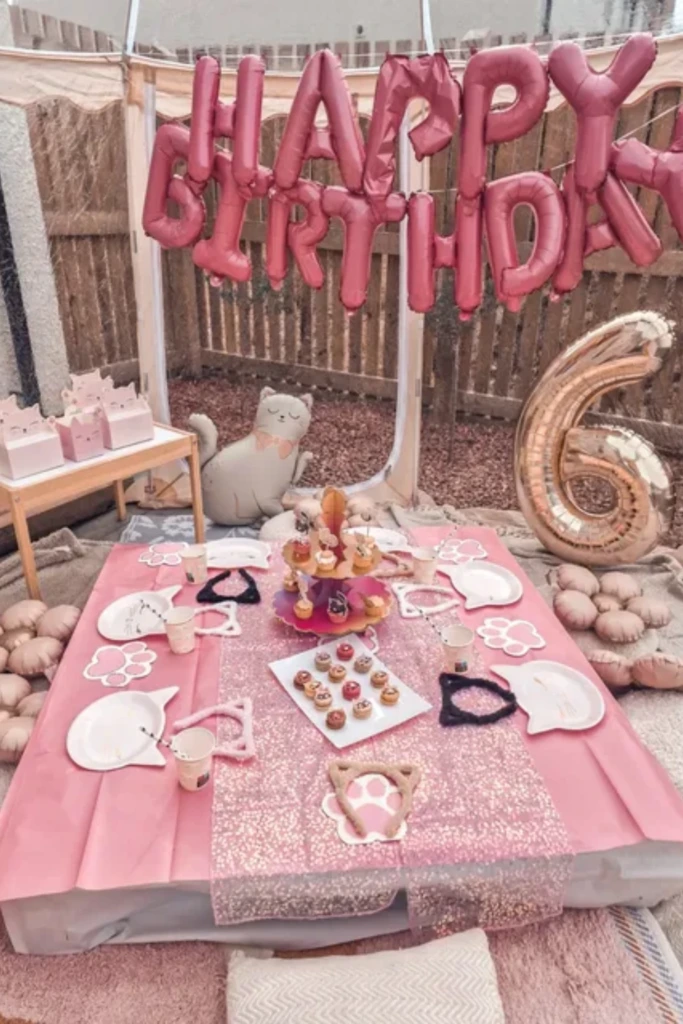 Picnic Cat Party