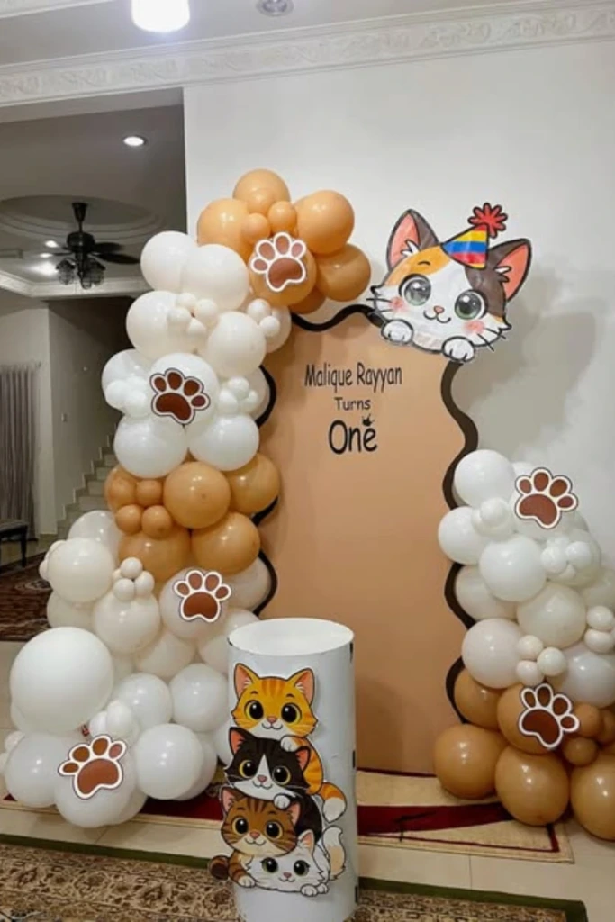 Neutral Cat Arch