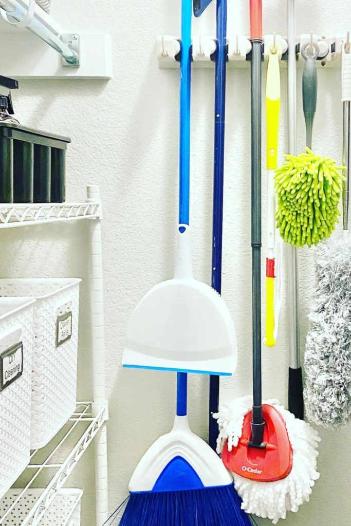 Hanging Tool Station