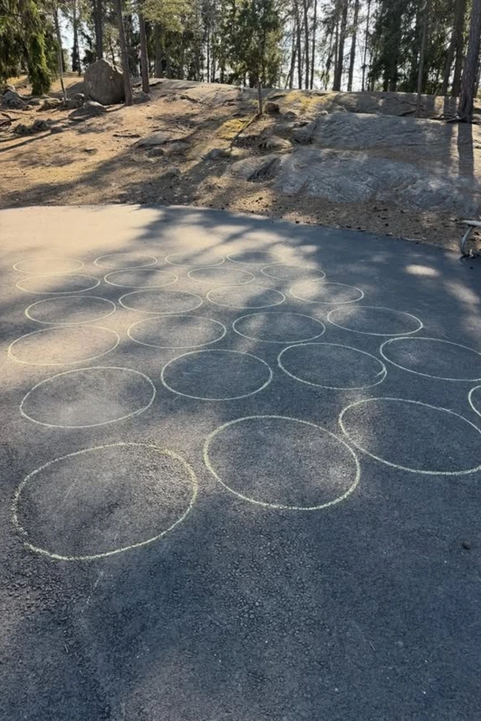 Jumping Circle Race