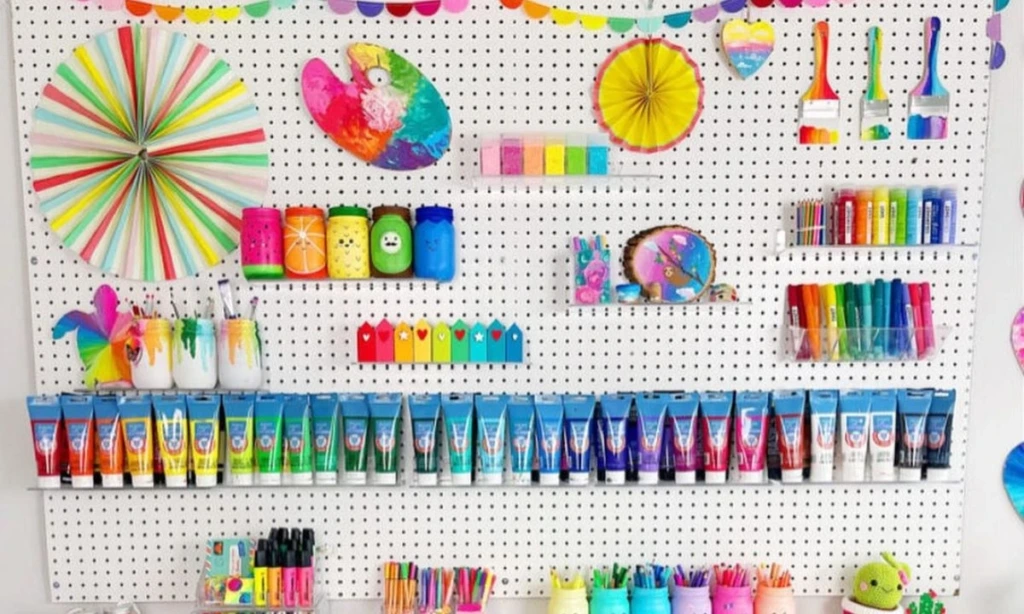 Smart Ideas for Storing Supplies