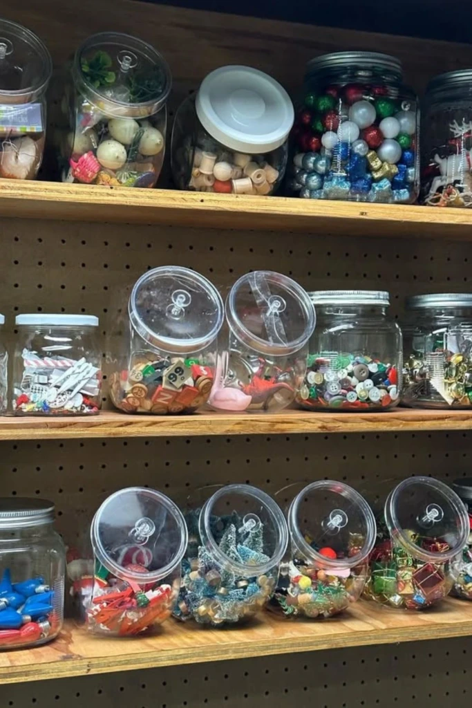 Jar Wall Storage