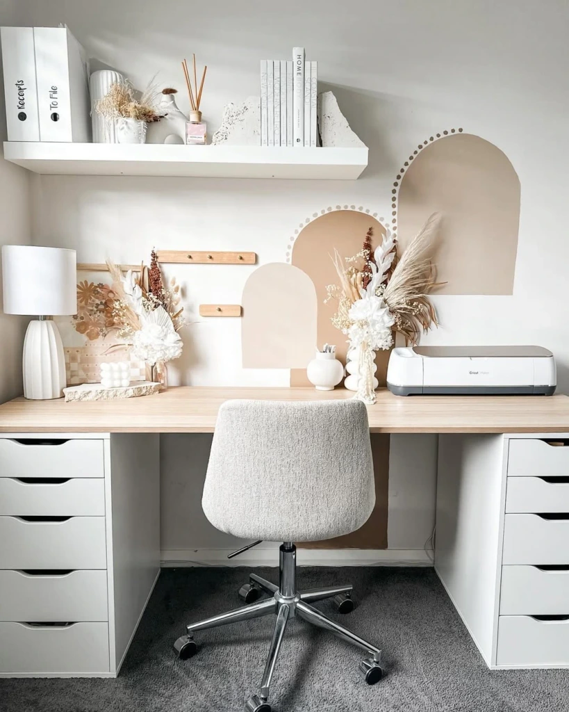 10. Clean & Timeless Work Core