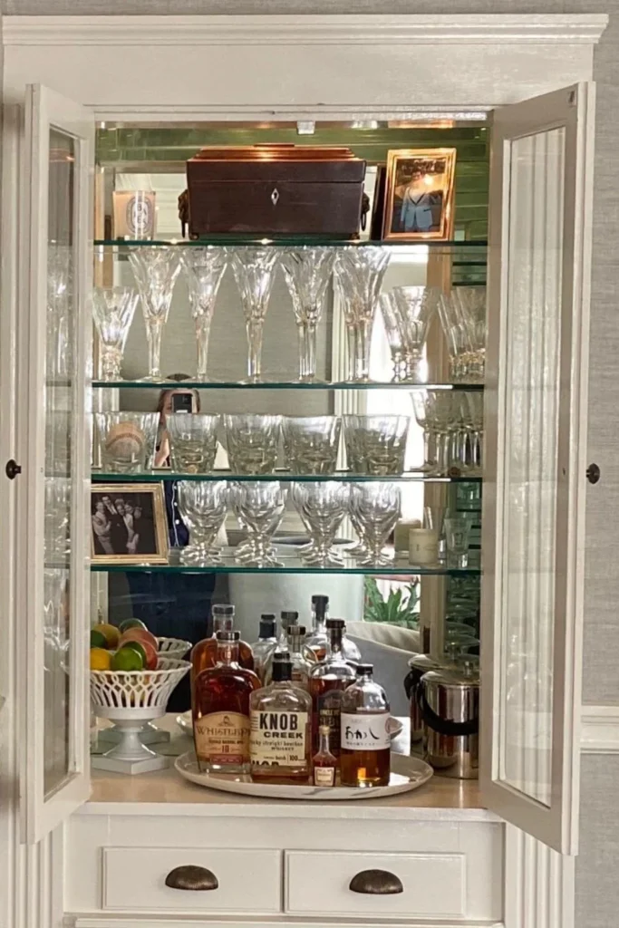 Bar Cabinet Niche