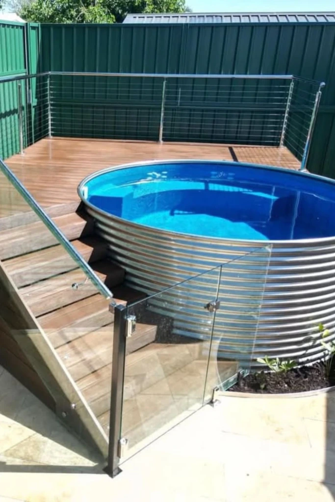Tank Pool Twist