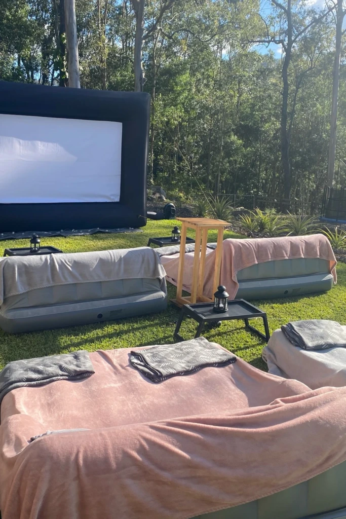 Inflatable Screen Setup