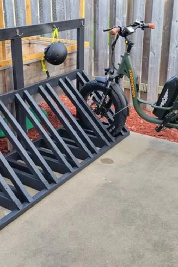 Outdoor Floor Rack