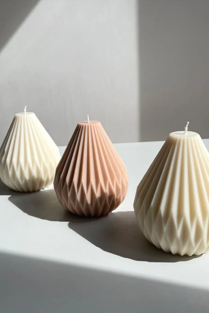 Pour Geometric Candles