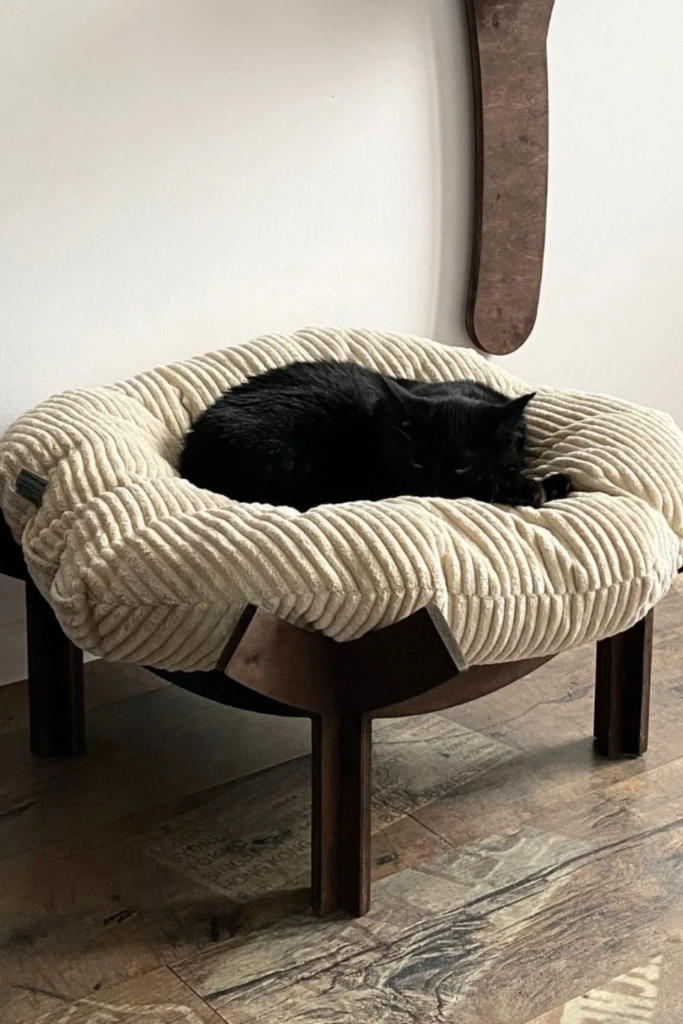 Cushion Perch
