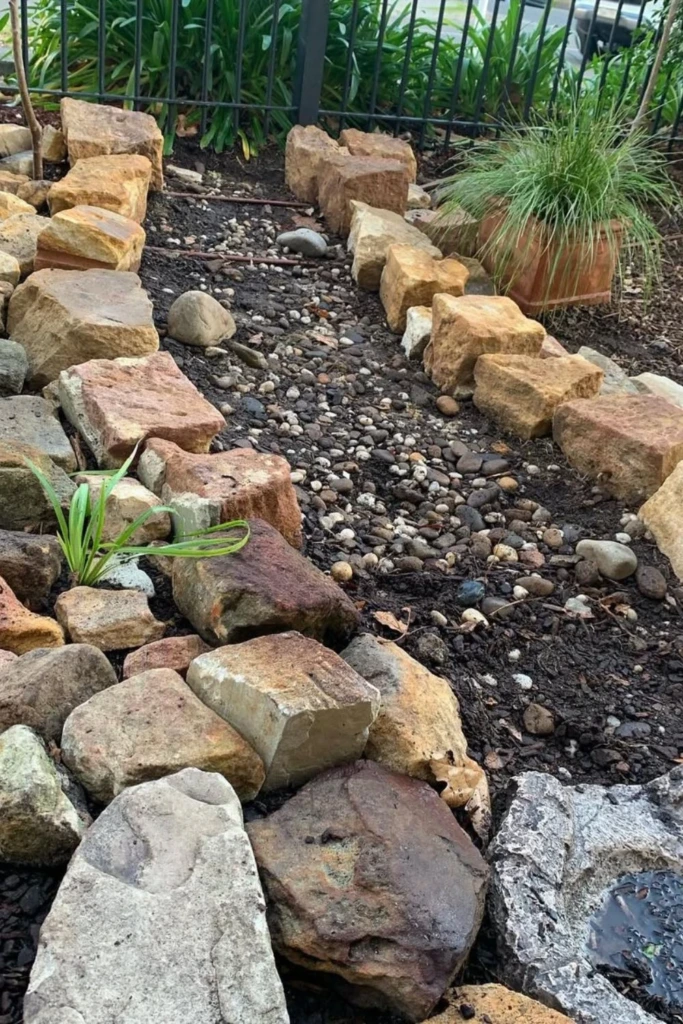 Rustic Boulder Border