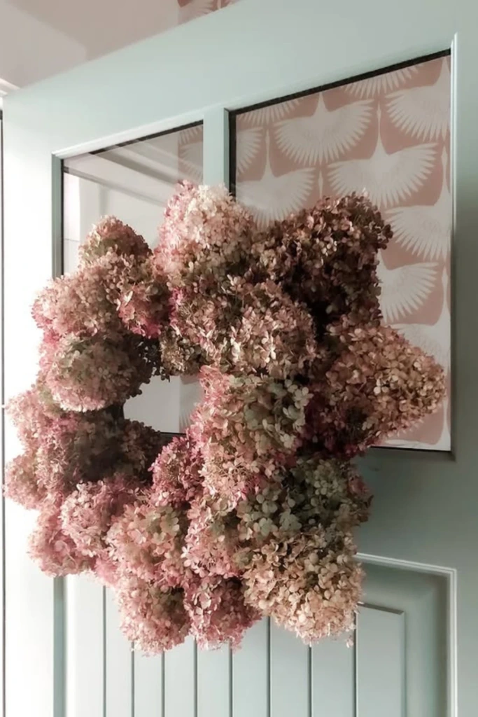 Make a Hydrangea Wreath