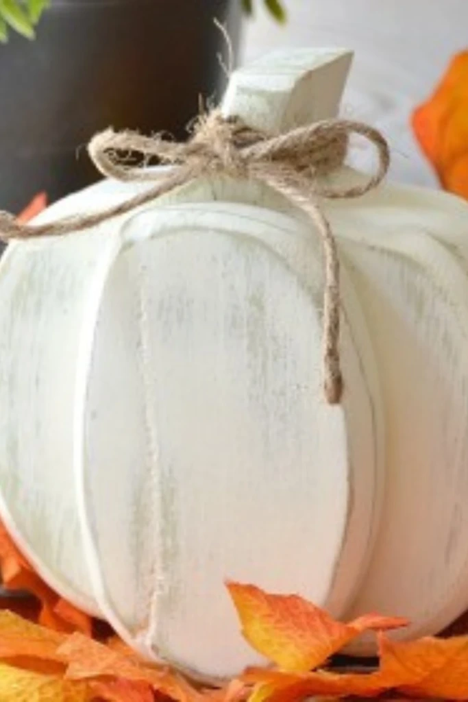 Paint a Pumpkin in Neutral White