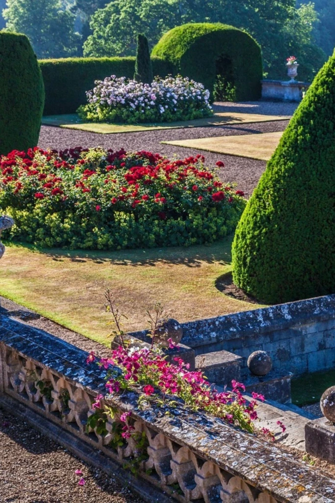 Formal Garden Circles