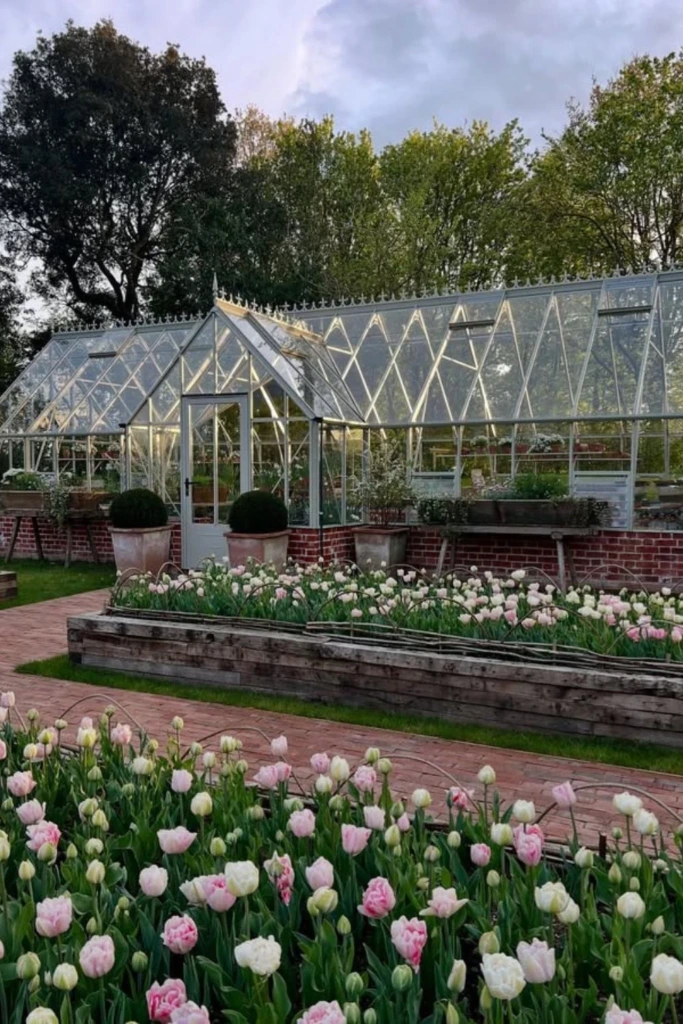 Symmetrical Raised Beds