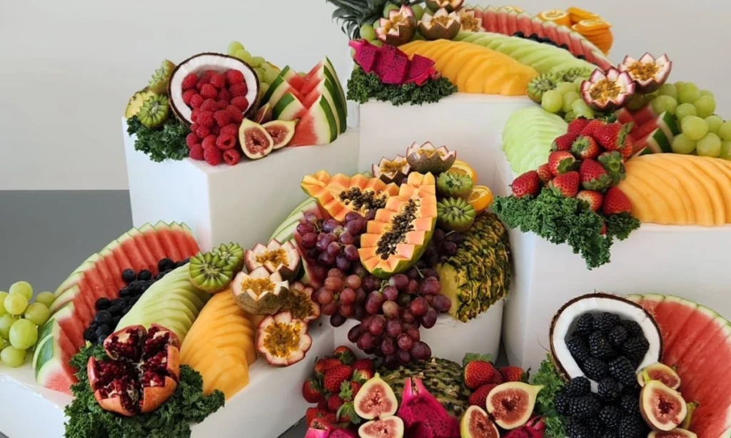 Creative Garnishes & Extras