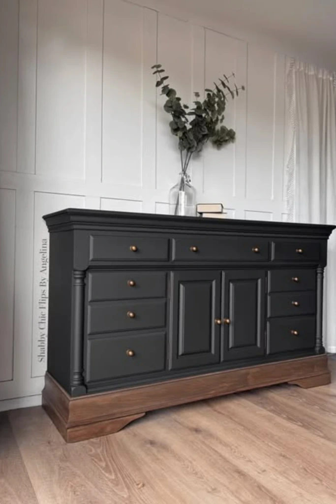 Dark Classic Sideboard