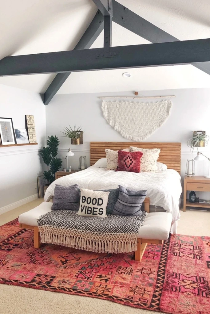 Use Thin Slats for a Clean Boho Look