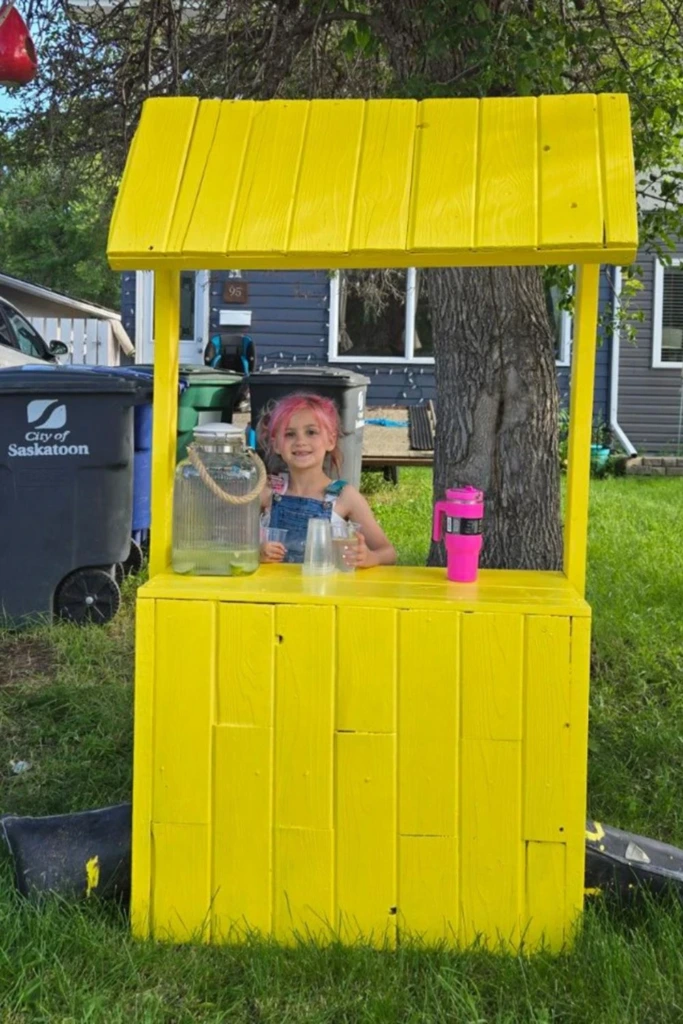 Yellow Hut