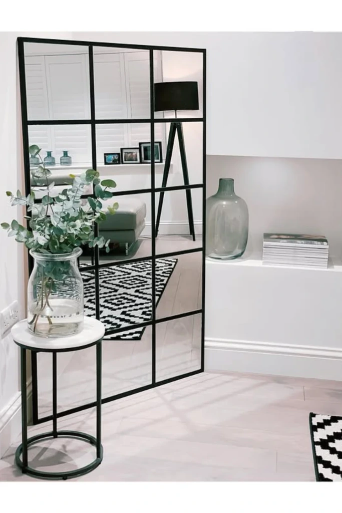 Black Grid Mirror