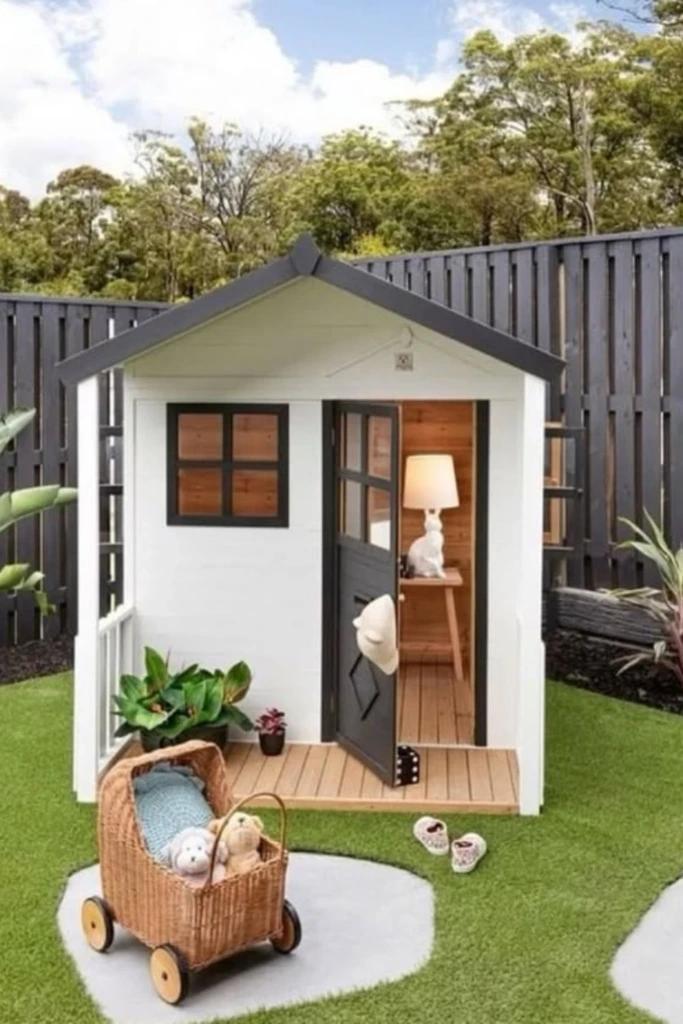 Minimal Cottage Corner