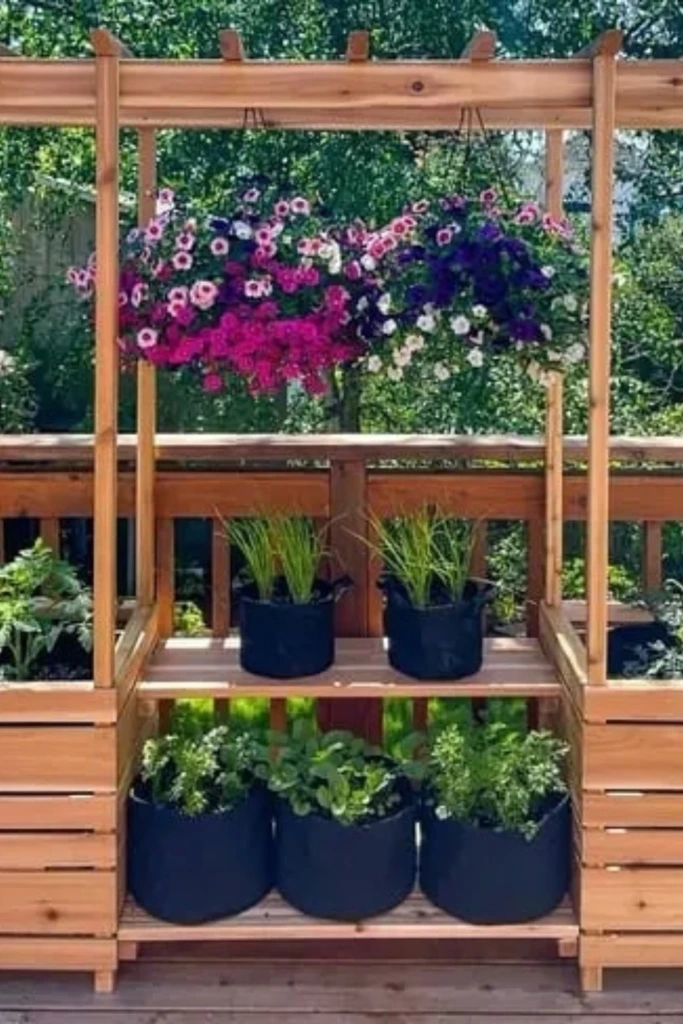 Build a Full Garden Plant Station
