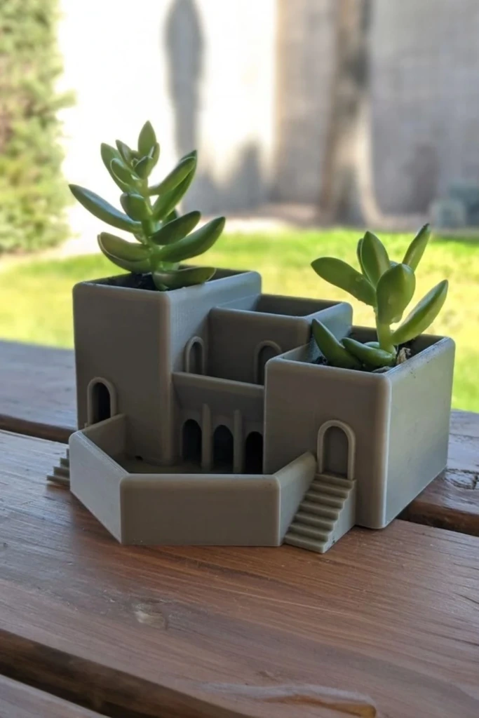Mini Villa Planter