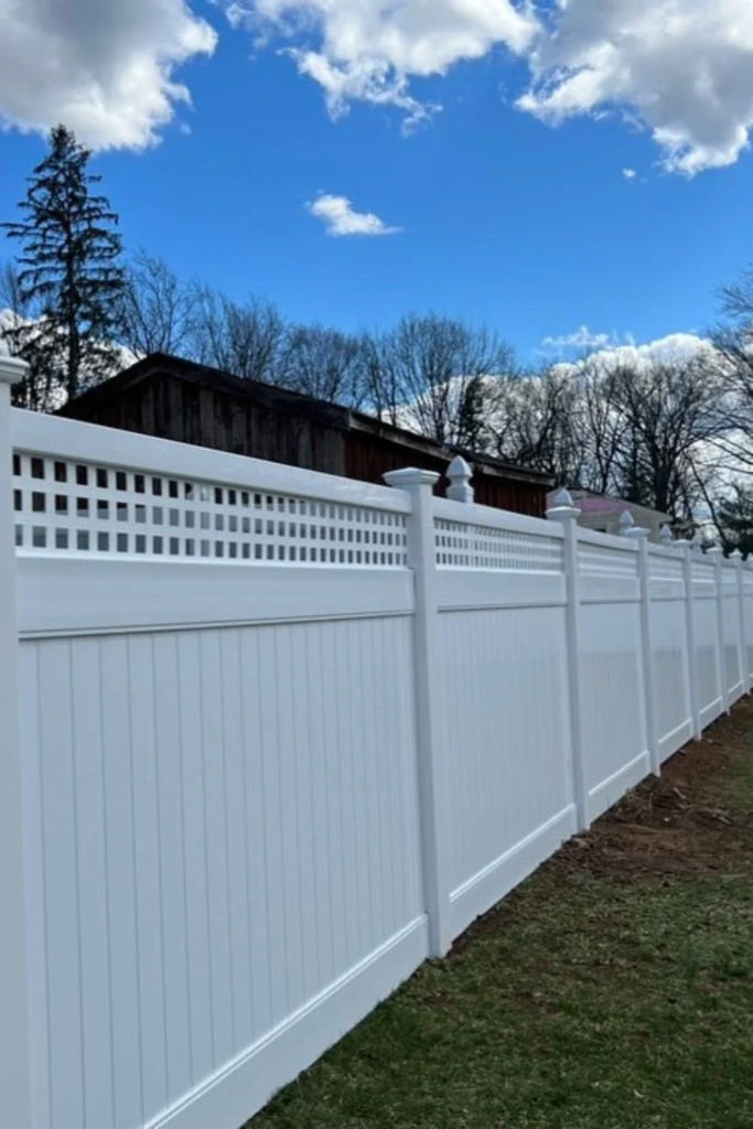 Vinyl Lattice Top Fence