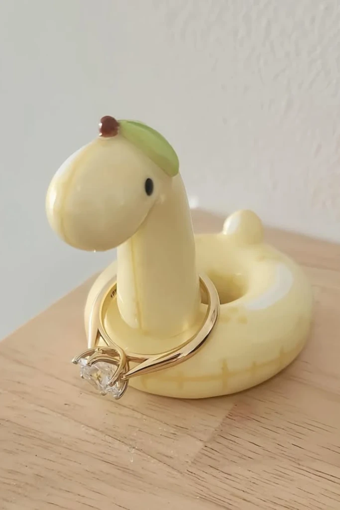 Cute Animal Stand