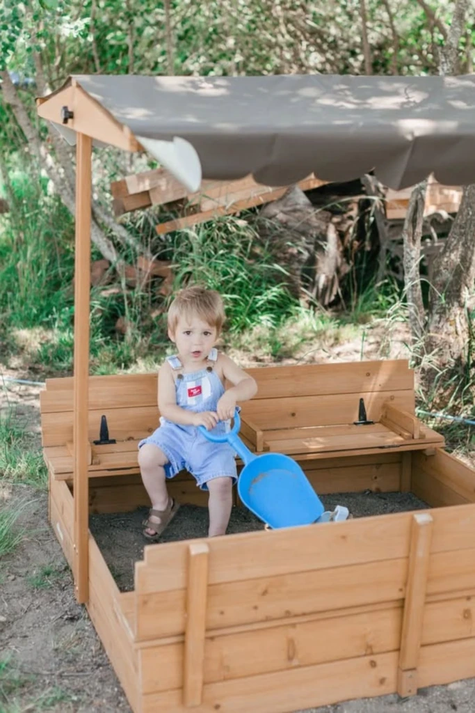 Canopy Seat Box