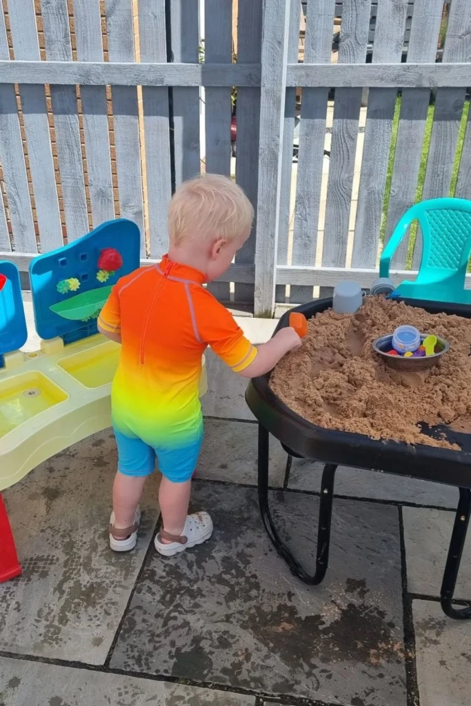 Water & Sand Station