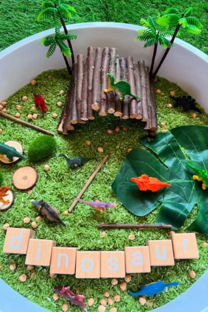 Dinosaur World Play
